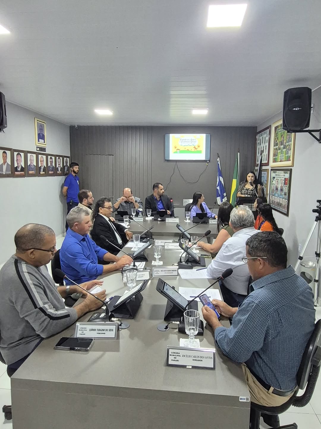 📸 Confira os registros da sessão ordinária realizada pela Câmara Municipal de Parari!