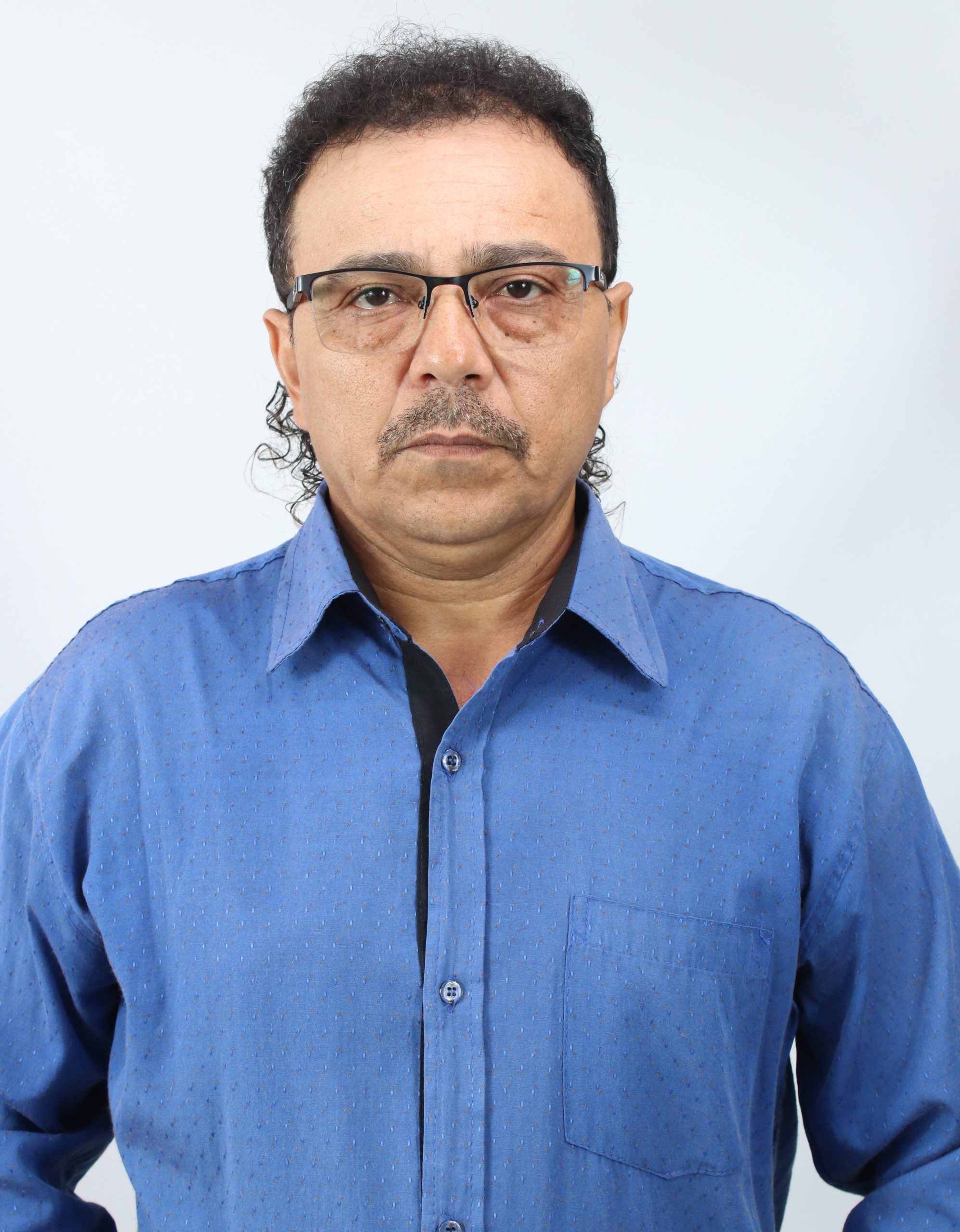 ADILSON FERRAZ BIZERRA